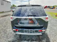 2015 Mitsubishi OUTLANDER photo