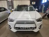 2015 Mitsubishi OUTLANDER фото