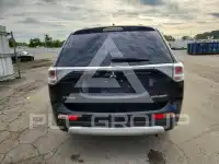 2015 Mitsubishi OUTLANDER фото