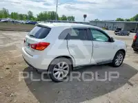 2015 Mitsubishi OUTLANDER фото