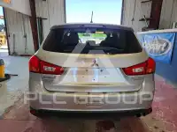 2015 Mitsubishi OUTLANDER фото