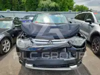 2015 Mitsubishi OUTLANDER фото