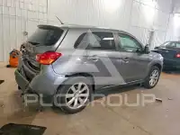 2015 Mitsubishi OUTLANDER photo