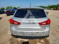 2015 Mitsubishi OUTLANDER фото