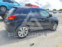 2015 Mitsubishi OUTLANDER фото