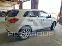 2015 Mitsubishi OUTLANDER фото