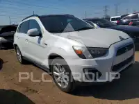 2015 Mitsubishi OUTLANDER фото