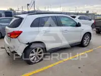 2015 Mitsubishi OUTLANDER фото