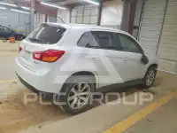 2015 Mitsubishi OUTLANDER фото