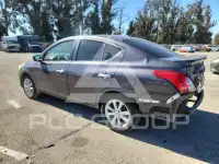 2015 Nissan VERSA фото