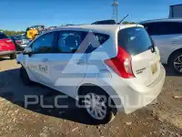 2015 Nissan VERSA фото