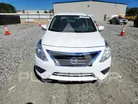 2015 Nissan VERSA photo