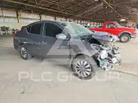 2015 Nissan VERSA photo