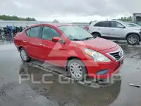 2015 Nissan VERSA photo