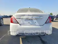2015 Nissan VERSA фото