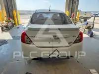 2015 Nissan VERSA фото
