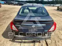 2015 Nissan VERSA фото