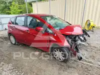 2015 Nissan VERSA фото