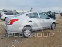 2015 Nissan VERSA photo