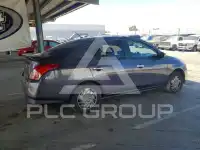 2015 Nissan VERSA фото