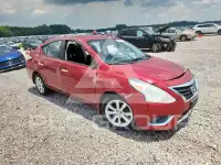 2015 Nissan VERSA photo