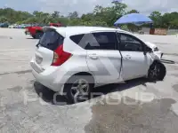2015 Nissan VERSA photo