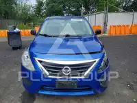 2015 Nissan VERSA фото