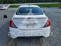 2015 Nissan VERSA фото