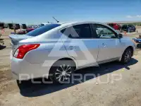 2015 Nissan VERSA фото