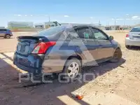 2015 Nissan VERSA фото