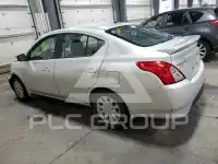 2015 Nissan VERSA фото