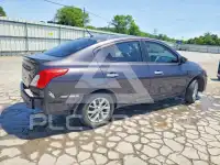 2015 Nissan VERSA фото