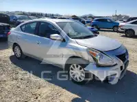 2015 Nissan VERSA фото