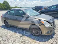 2015 Nissan VERSA фото