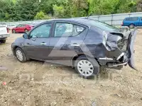2015 Nissan VERSA фото
