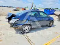 2015 Nissan VERSA photo