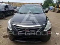 2015 Nissan VERSA photo