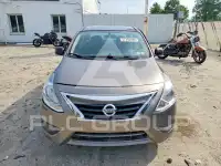 2015 Nissan VERSA фото