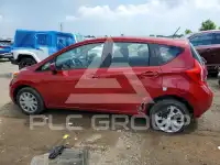 2015 Nissan VERSA photo