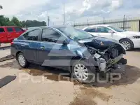 2015 Nissan VERSA photo