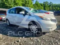 2015 Nissan VERSA фото