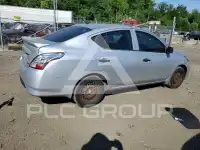 2015 Nissan VERSA фото