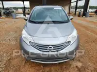 2015 Nissan VERSA фото