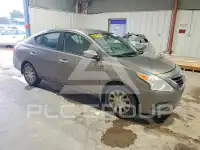 2015 Nissan VERSA photo