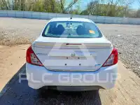 2015 Nissan VERSA фото