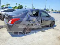 2015 Nissan VERSA фото