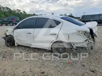 2015 Nissan VERSA фото