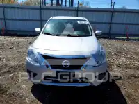 2015 Nissan VERSA photo