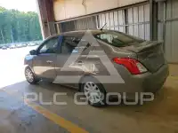 2015 Nissan VERSA photo