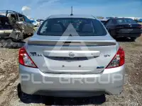 2015 Nissan VERSA photo